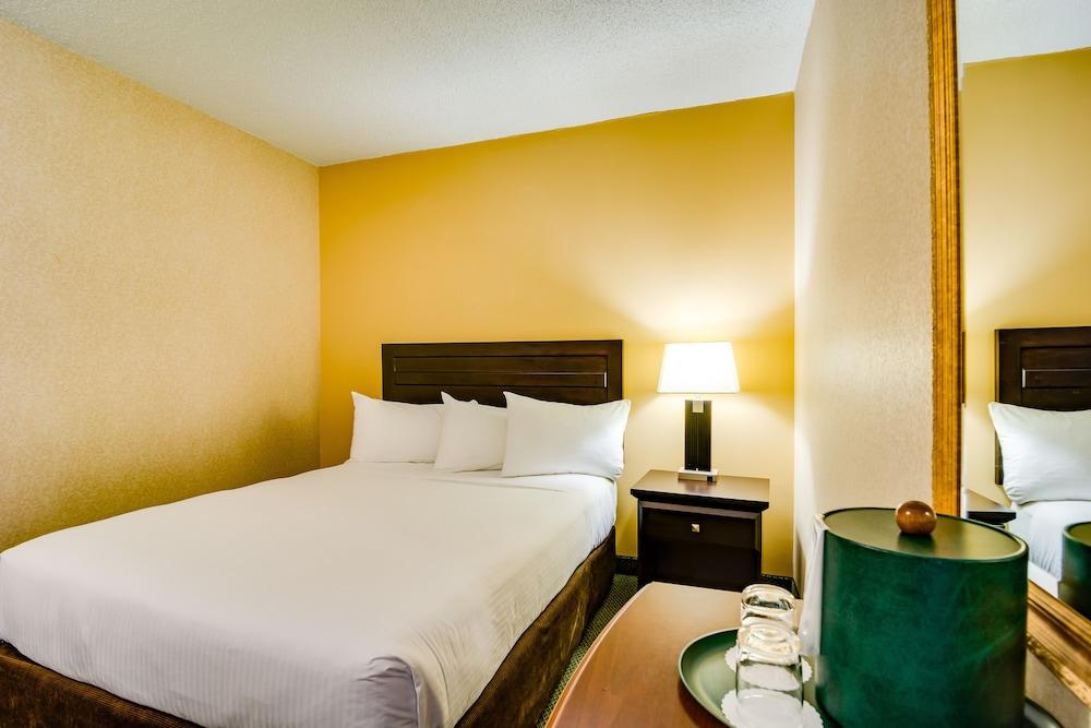 Sawridge Inn And Conference Centre Edmonton South Exteriér fotografie