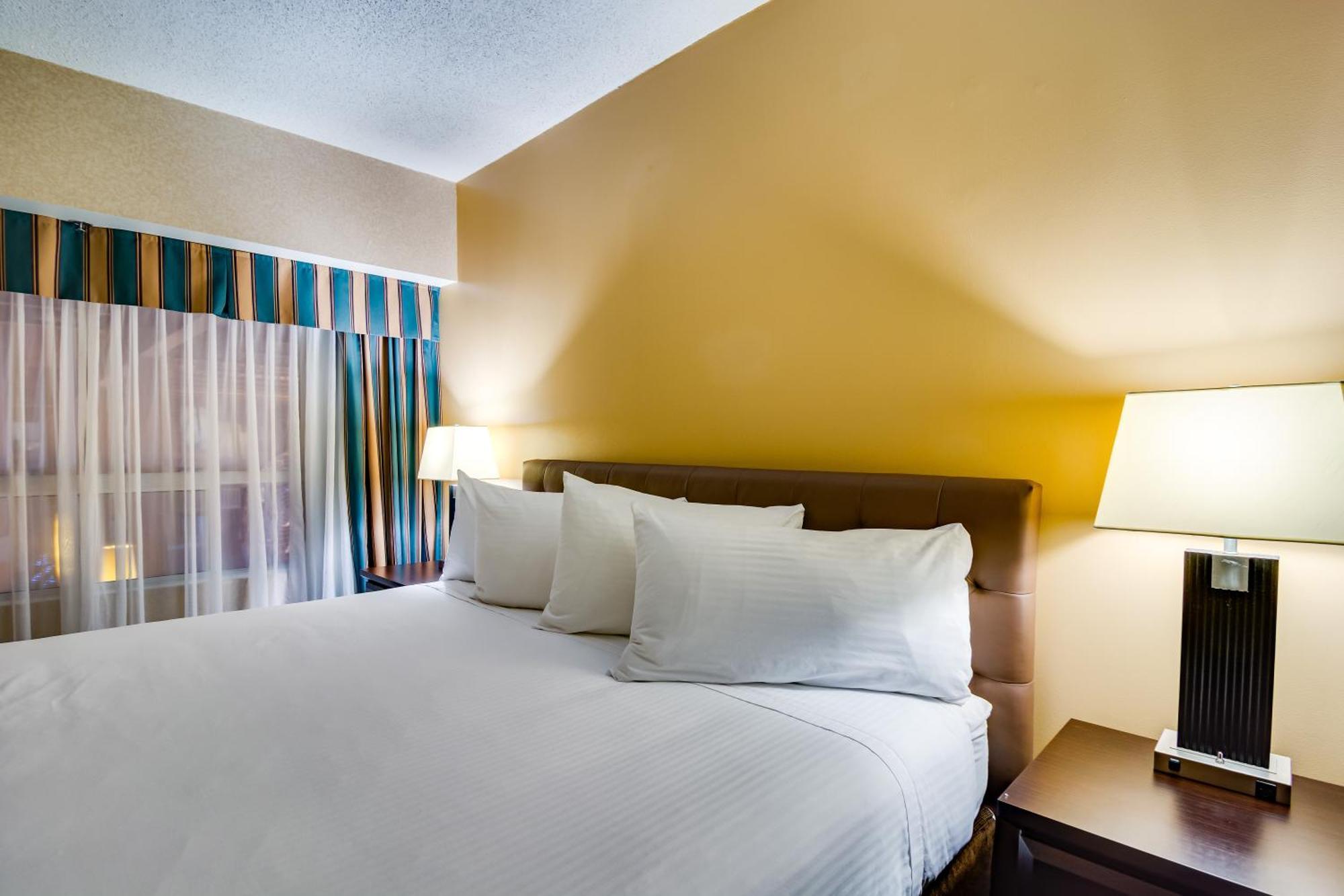 Sawridge Inn And Conference Centre Edmonton South Pokoj fotografie